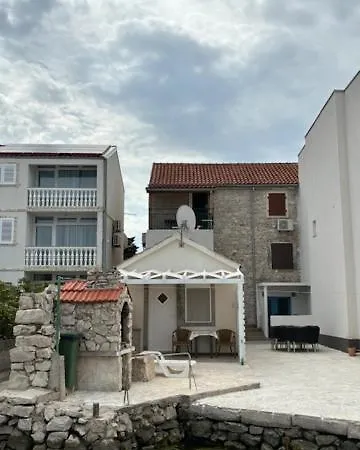 Zlatko * Betina (Sibenik-Knin)