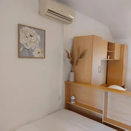 Zlatko Appartement Betina (Sibenik-Knin)