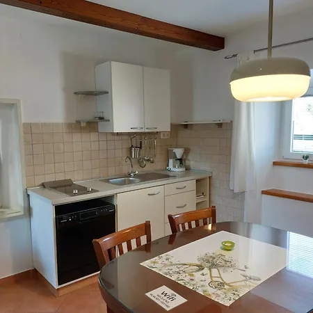Zlatko Appartement Betina (Sibenik-Knin)